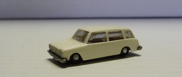 Lada 1200 kombi, fehér/bézs
