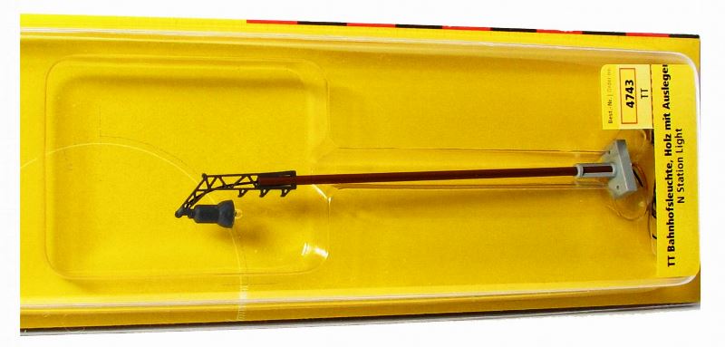 Peronlámpa fa oszlop konzolos 115mm.