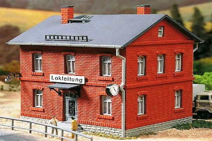 Vasúti körfűtőház irodaház