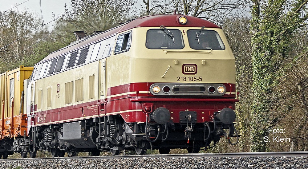 Diesellokomotive 218 105-5 in TEE  DB AG Ep.VI.