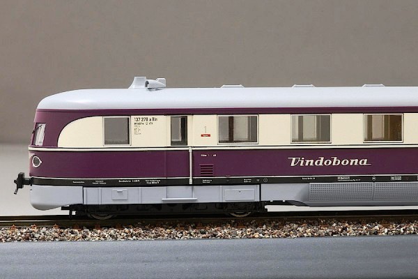 Triebzug SVT137 278 'Vindobona', DR, Ep.III, 3-teilig