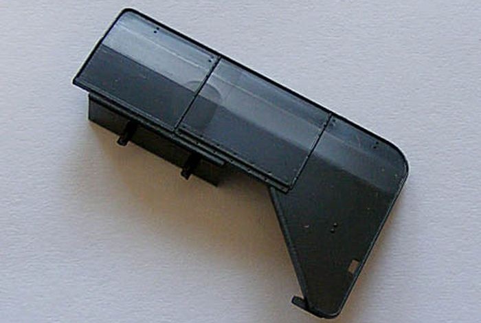 Szélterelő, jobb oldali, fekete BR01