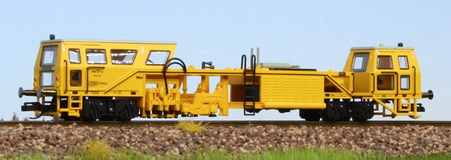 Gleisstopfmaschine UNIMAT, DR, Ep.IV