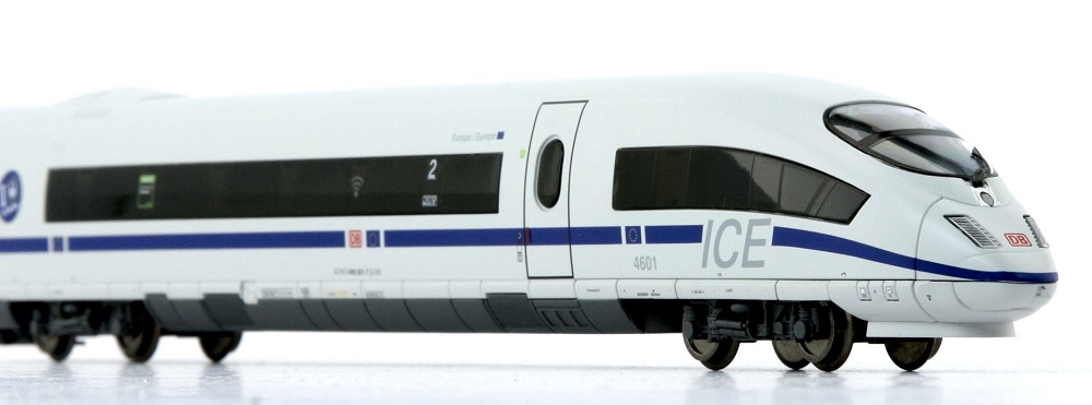 Triebzug ICE 3 'Europa' mit blauem Streifen, DBAG, Ep.VI