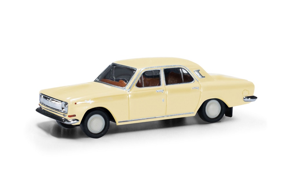 HERPA Wolga M24, perlweiß